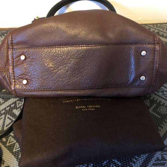 Kate Spade Cobble Hill Leslie Crossbody - Picture 3 of 6